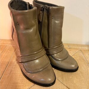 10 Crosby Derek Lam Tan Heeled Boots